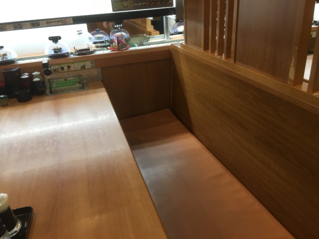 回転寿司の席代